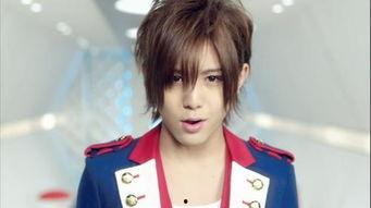 闻歌爆料的男生是谁呀视频,揭秘视频中神秘男生身份之谜